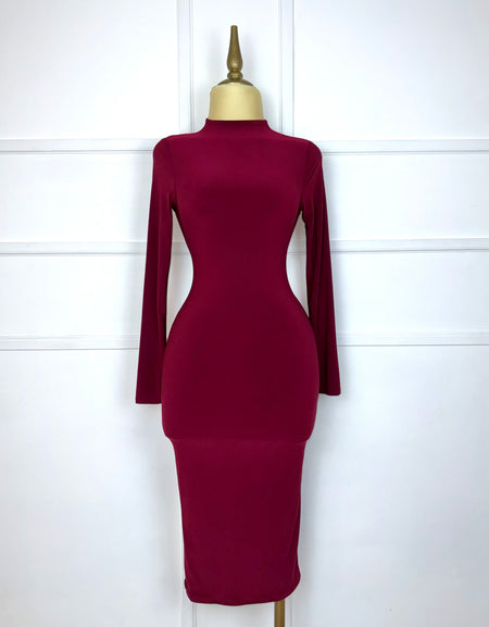 Vestido tinto midi liso