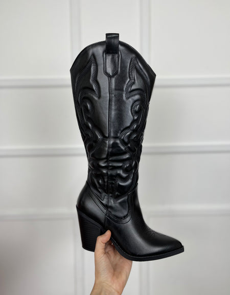 Botas negras vaqueras