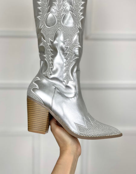 Botas plata vaqueras con pedrería