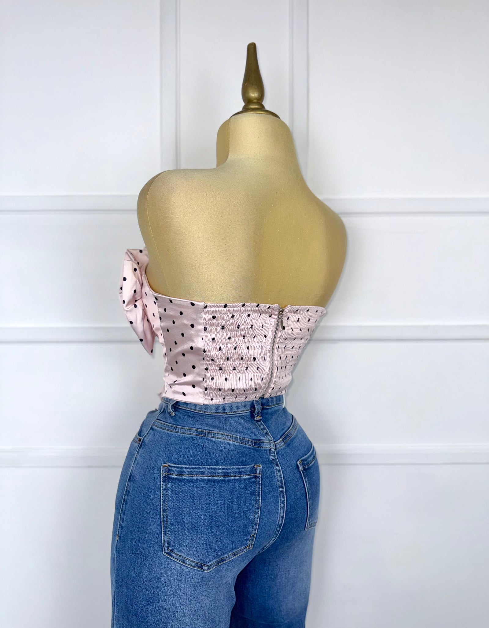 Top rosa con lunares negros