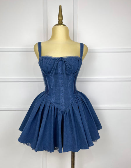 Vestido mezclilla con tul