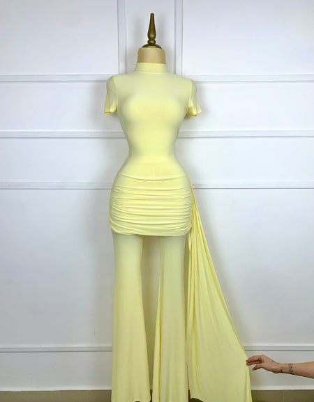 Set amarillo de lycra