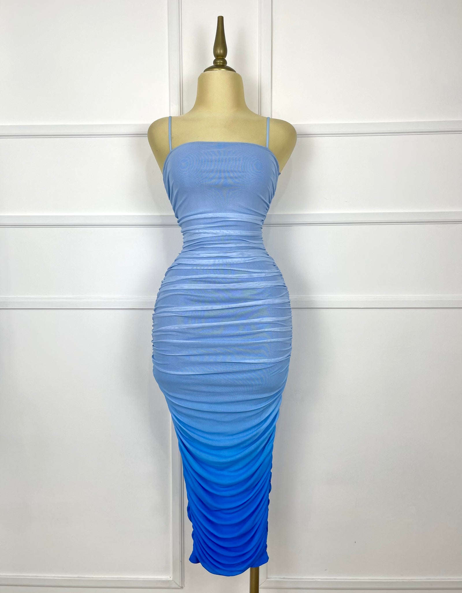 Vestido midi tonalidades azules
