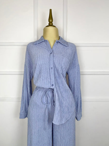 Set azul cielo pedrería camisa y pantalón