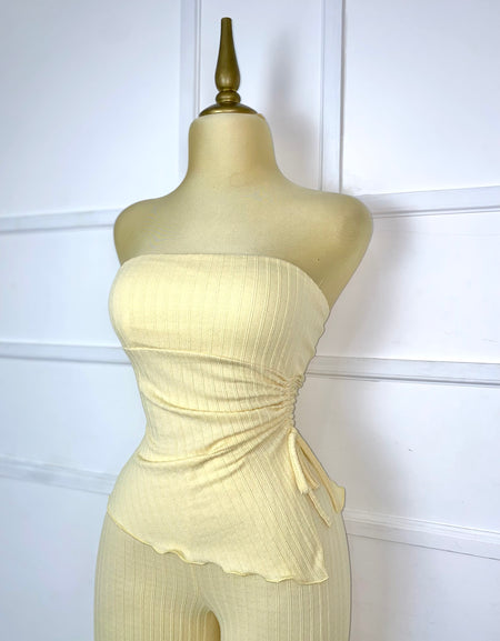 Set amarillo con textura