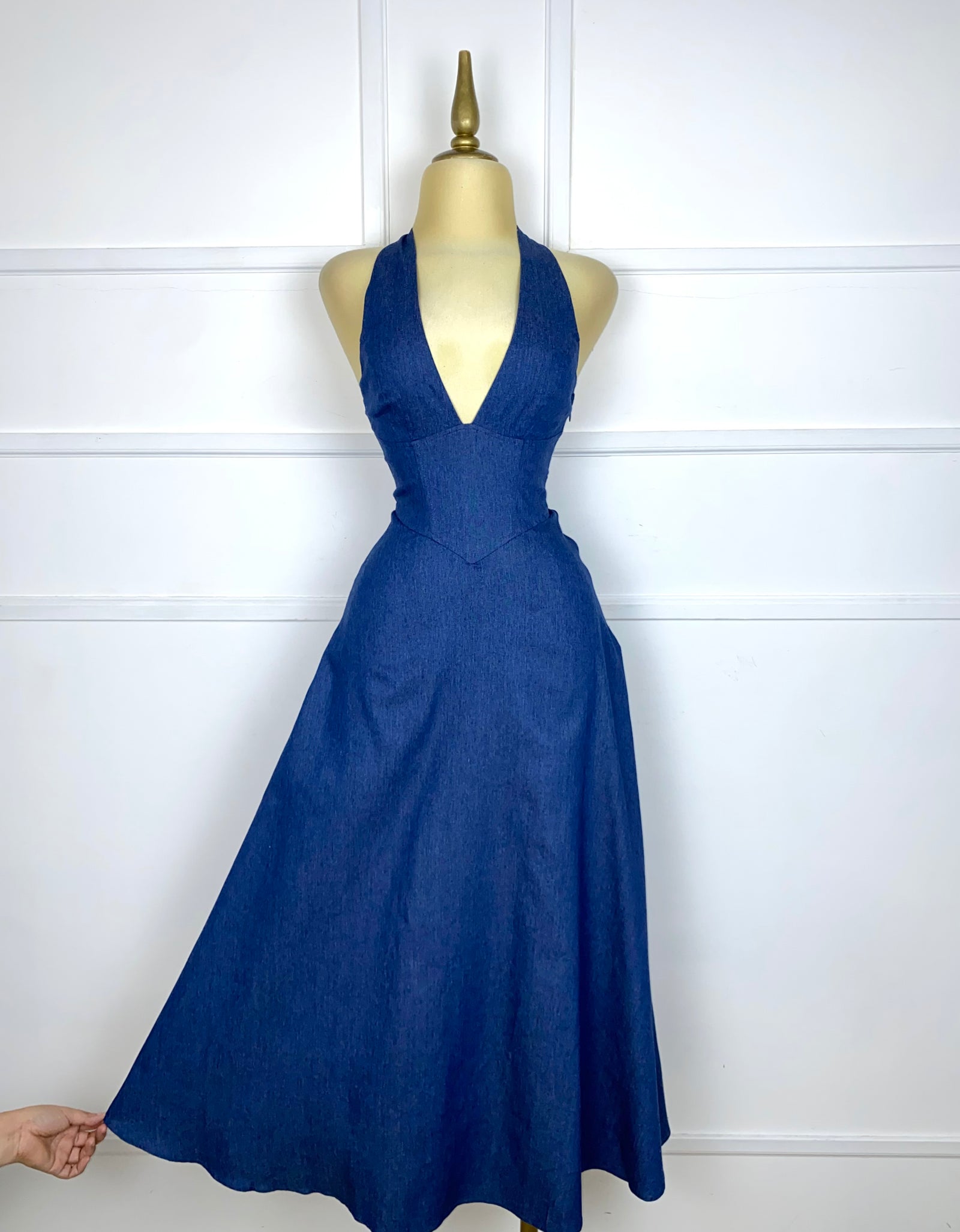 Vestido midi de mezclilla con cordones