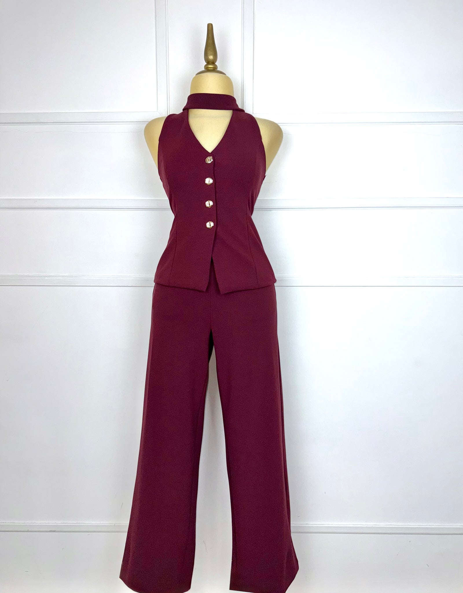 Set tinto stretch botones dorados