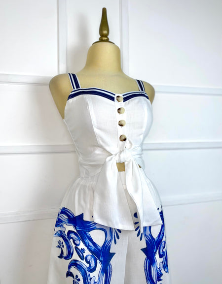 Set blanco tipo lino con estampado azul