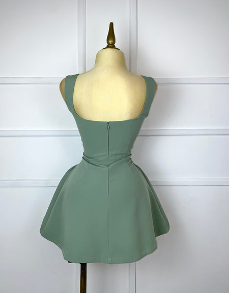 Vestido verde liso corte A