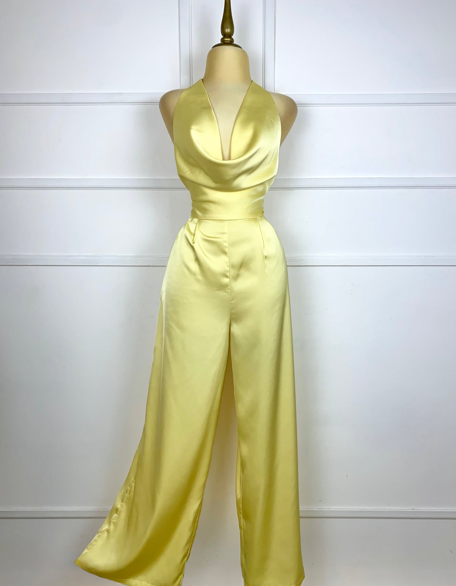 Palazzo amarillo halter satinado