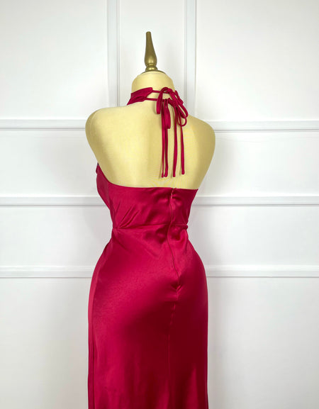 Vestido tinto largo satinado