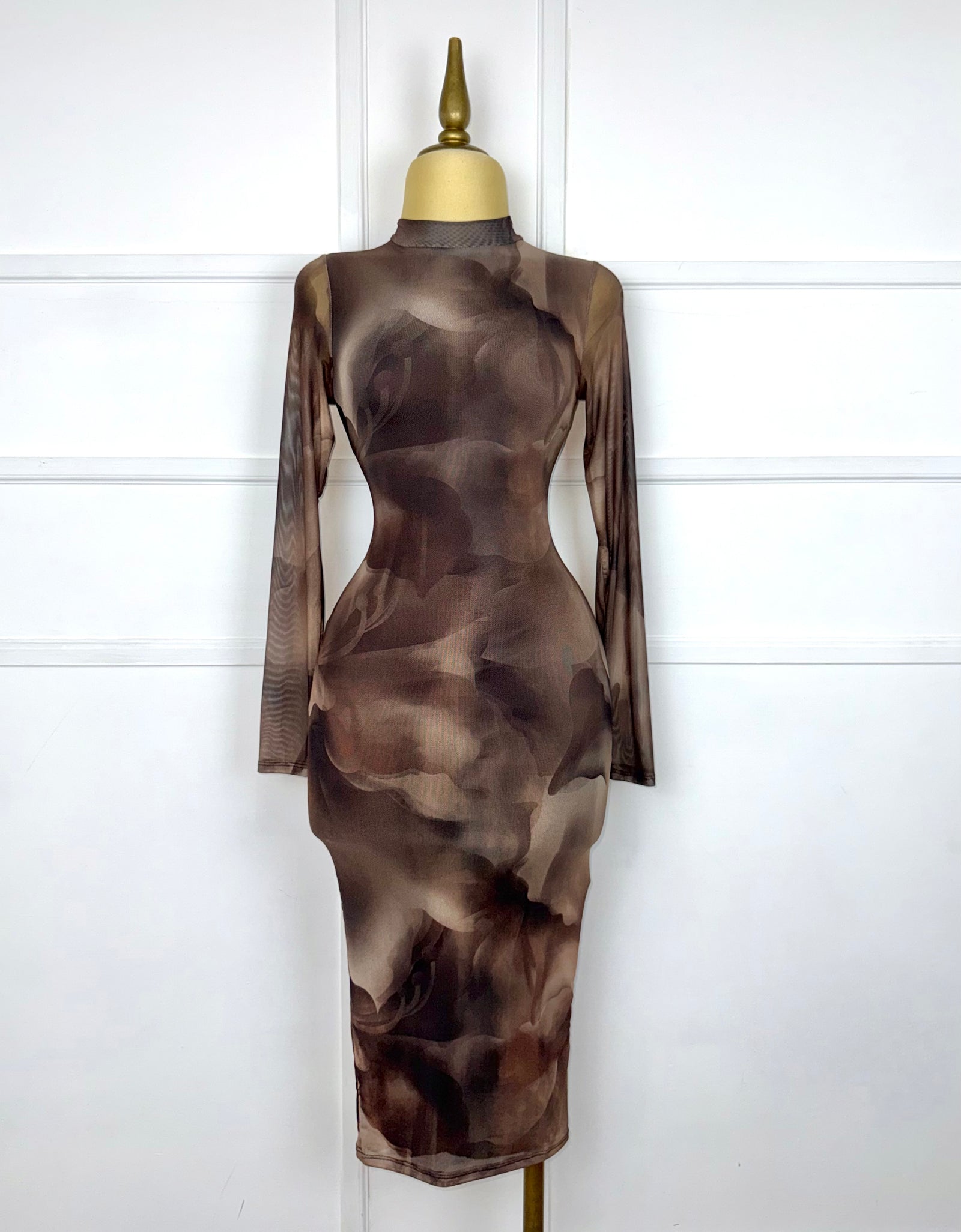 Vestido café multi mesh