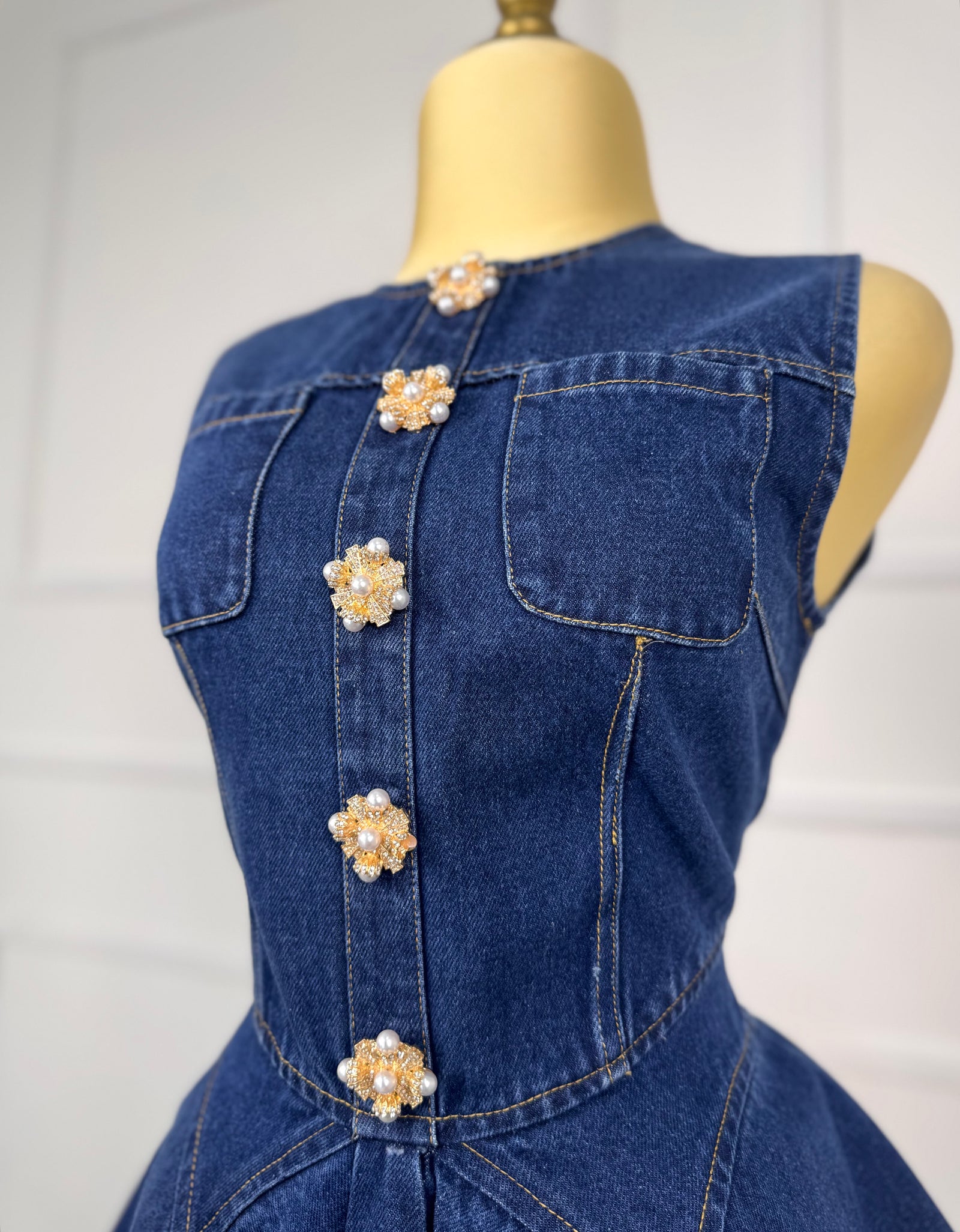 Vestido mezclilla con pedrería