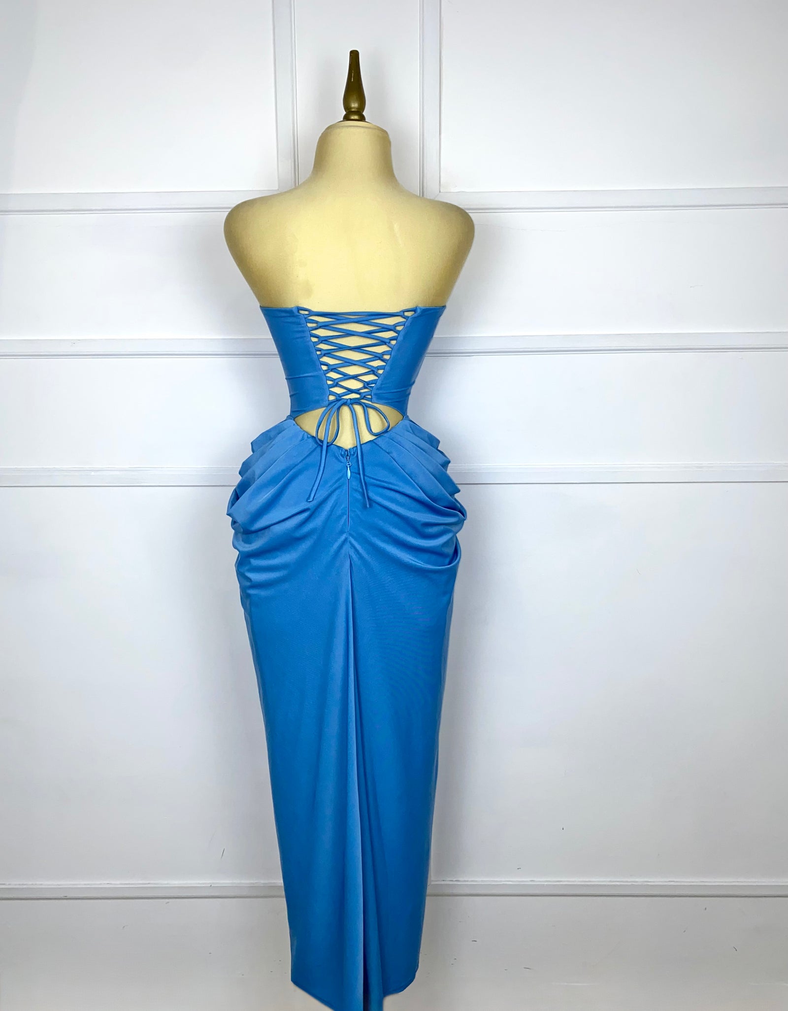 Vestido azul largo strapless
