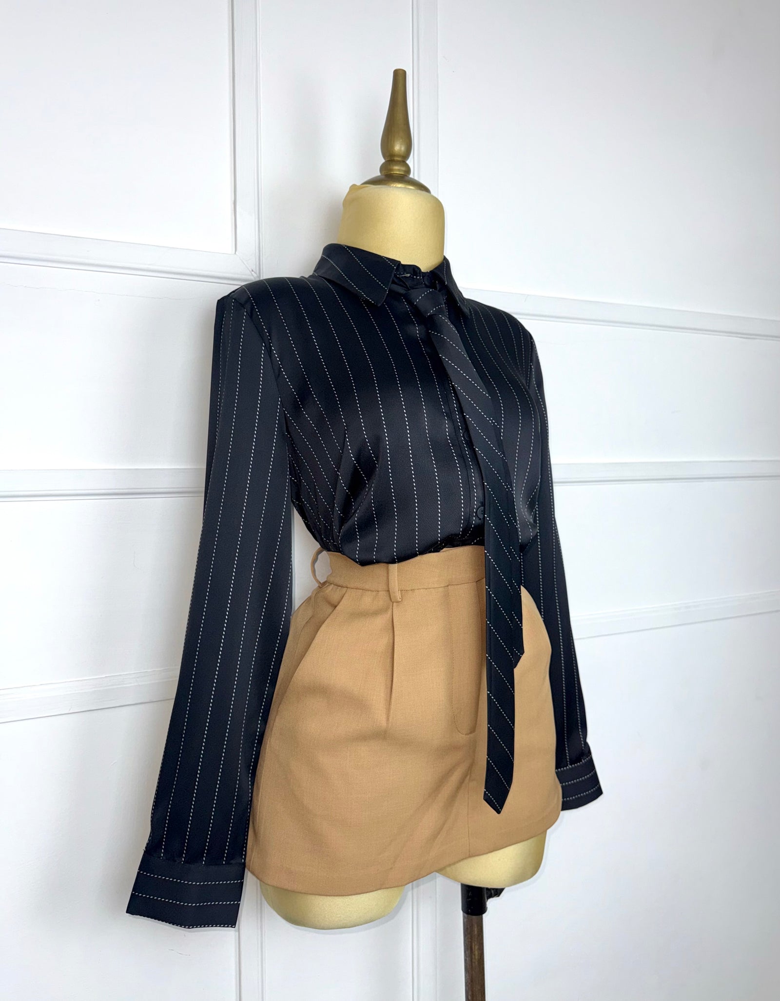 Short falda camel