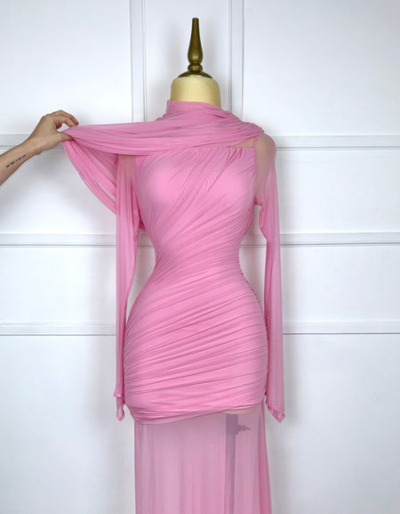Vestido largo rosa asimetrico