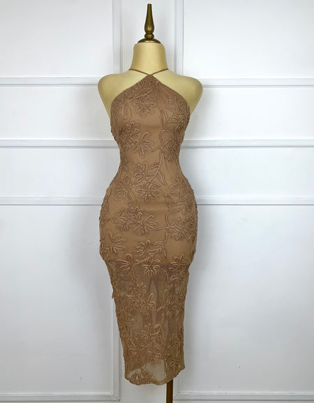 Vestido midi café tejido