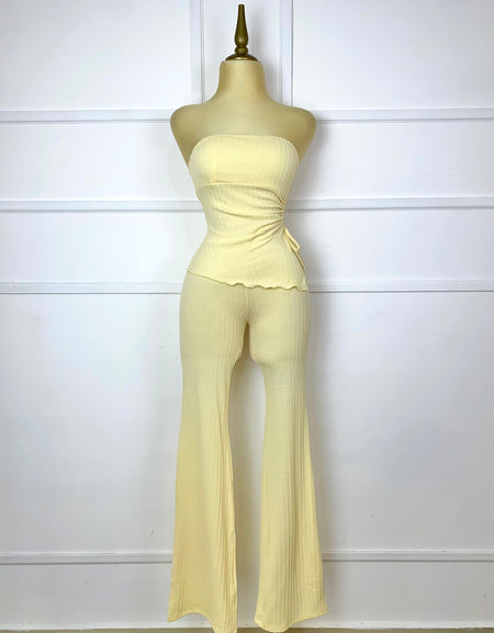 Set amarillo con textura