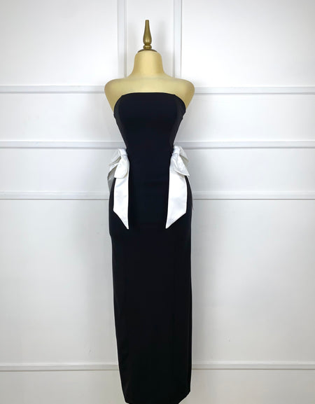 Vestido negro midi con moños blancos