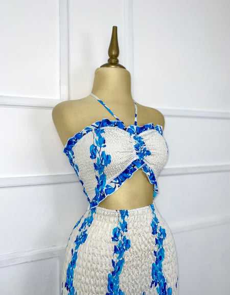 Vestido largo drapeado con estampado azul