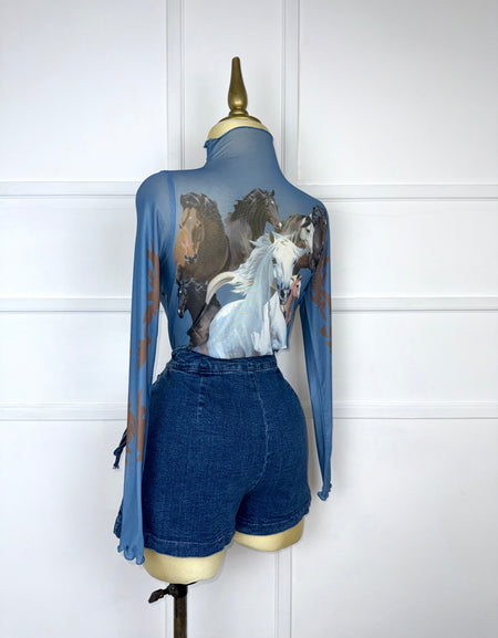 Blusa mesh estampado caballos