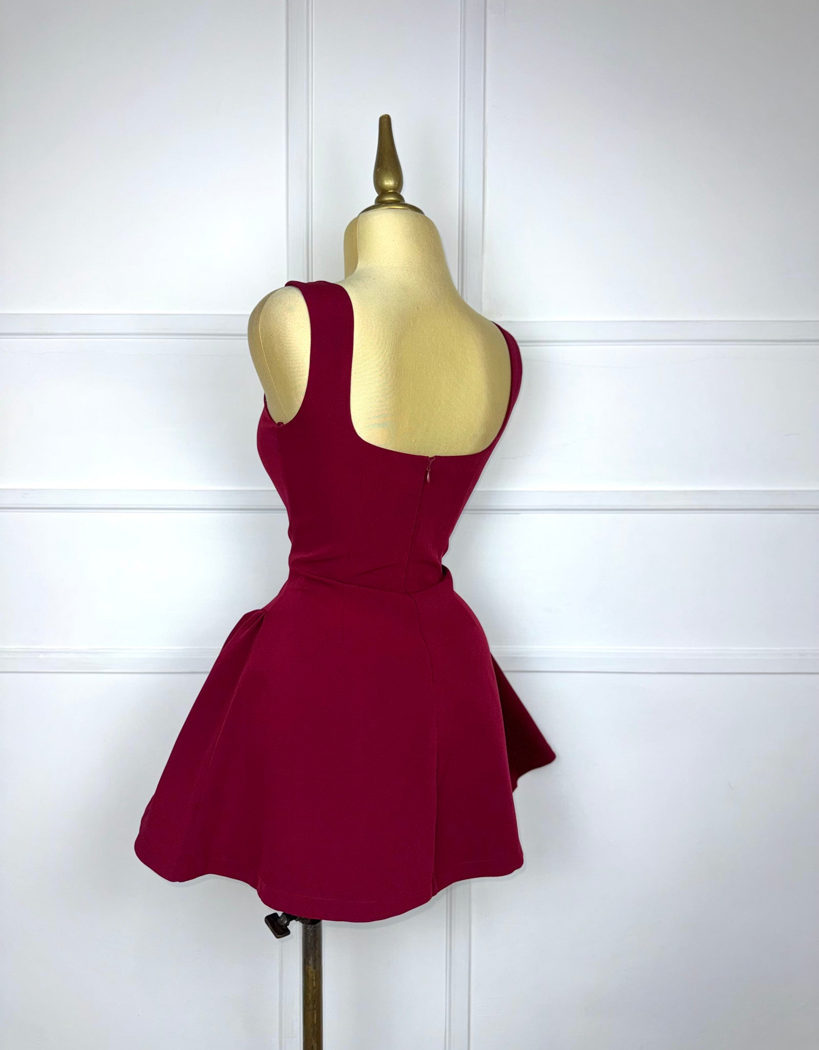 Vestido corto tinto