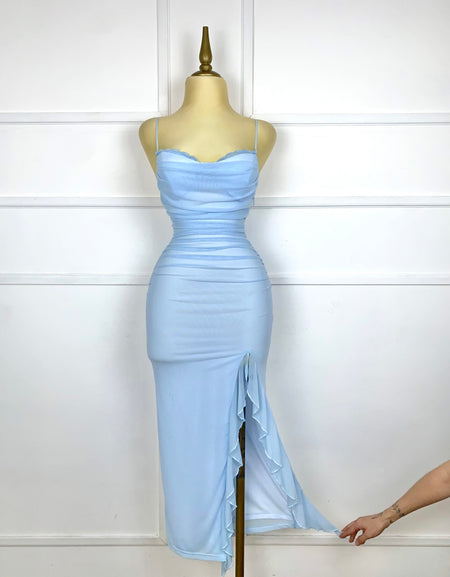 Vestido midi azul con encaje