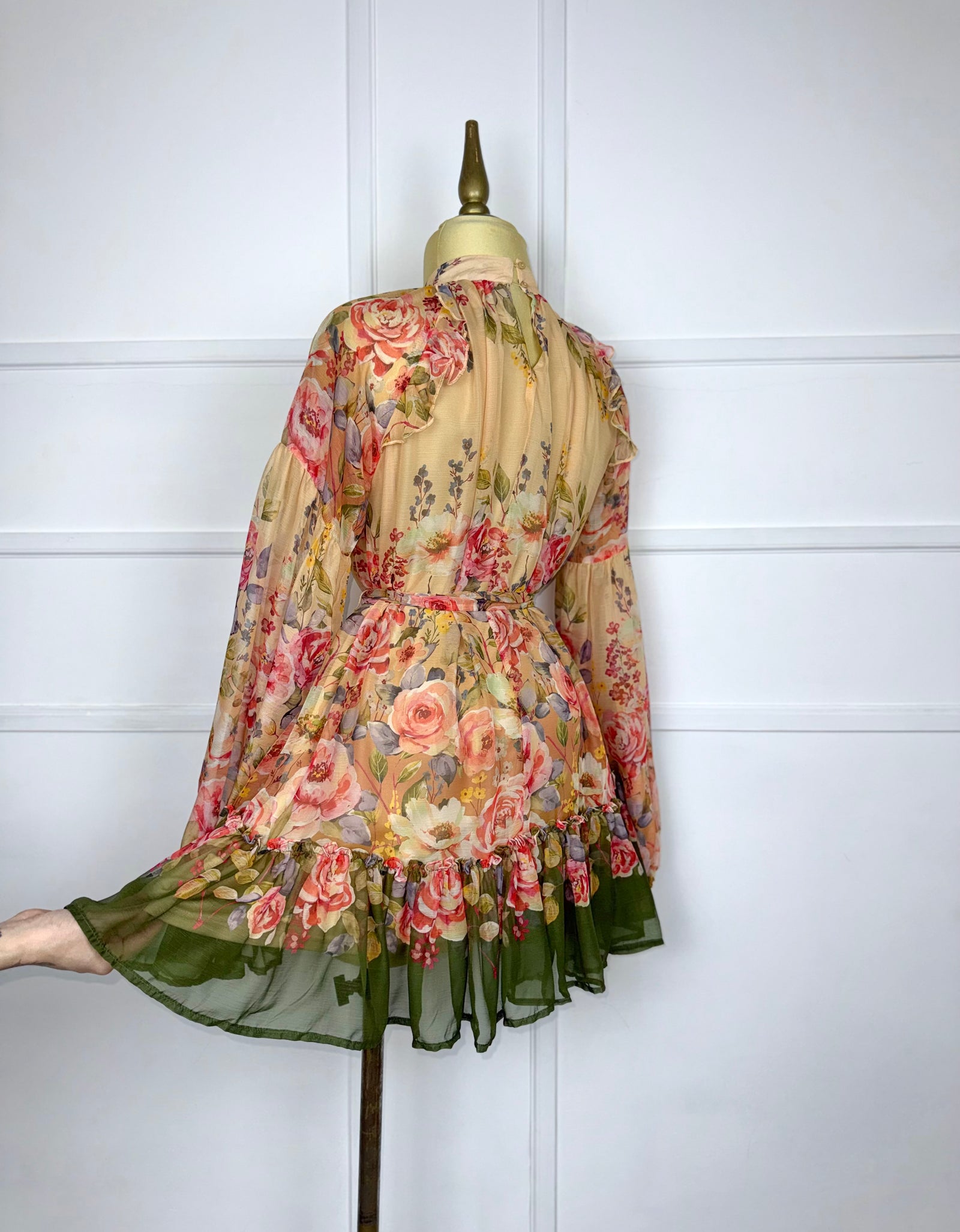 Vestido corto estampado floral