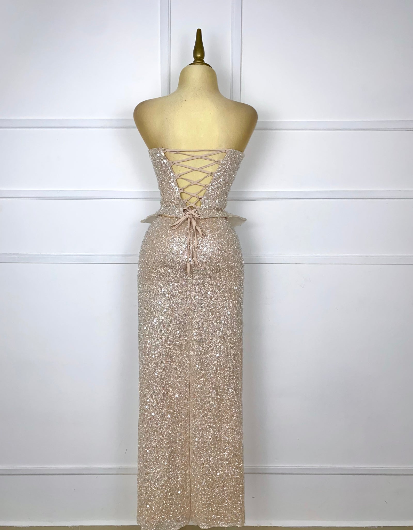 Set glitter con perlitas tipo corset (Top y falda)