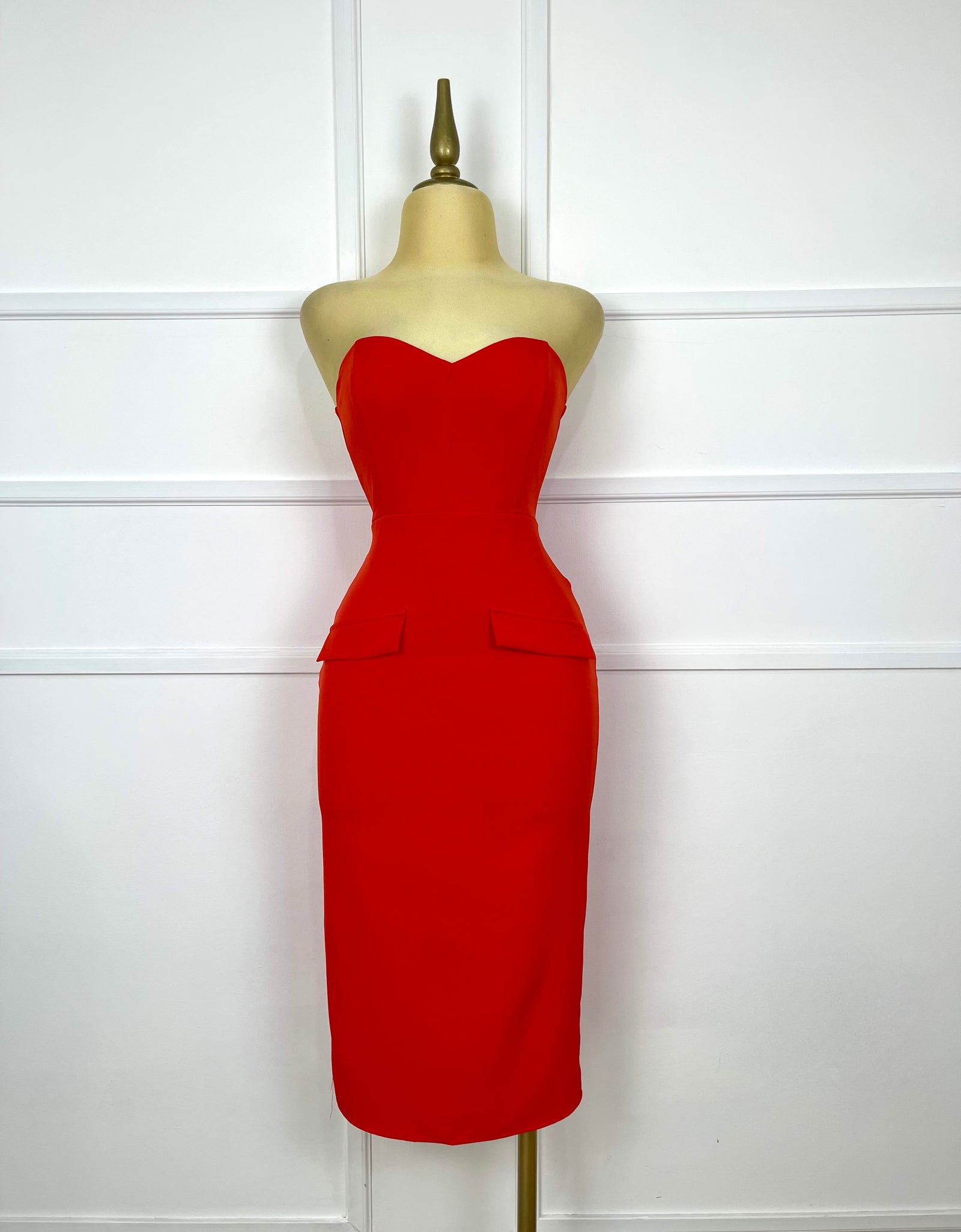 Vestido midi strapless