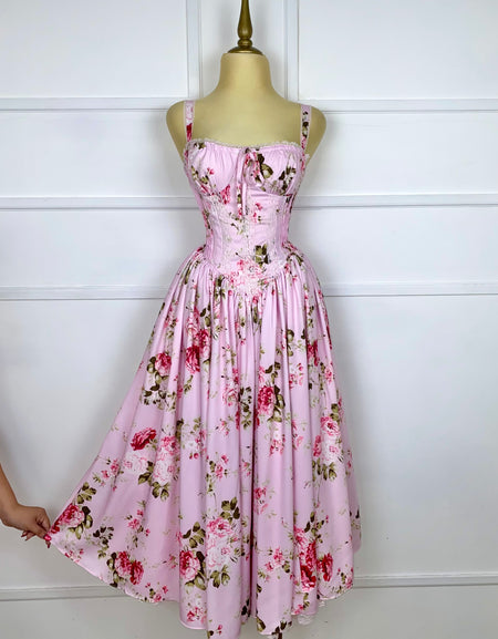 Vestido midi rosa estampado floral
