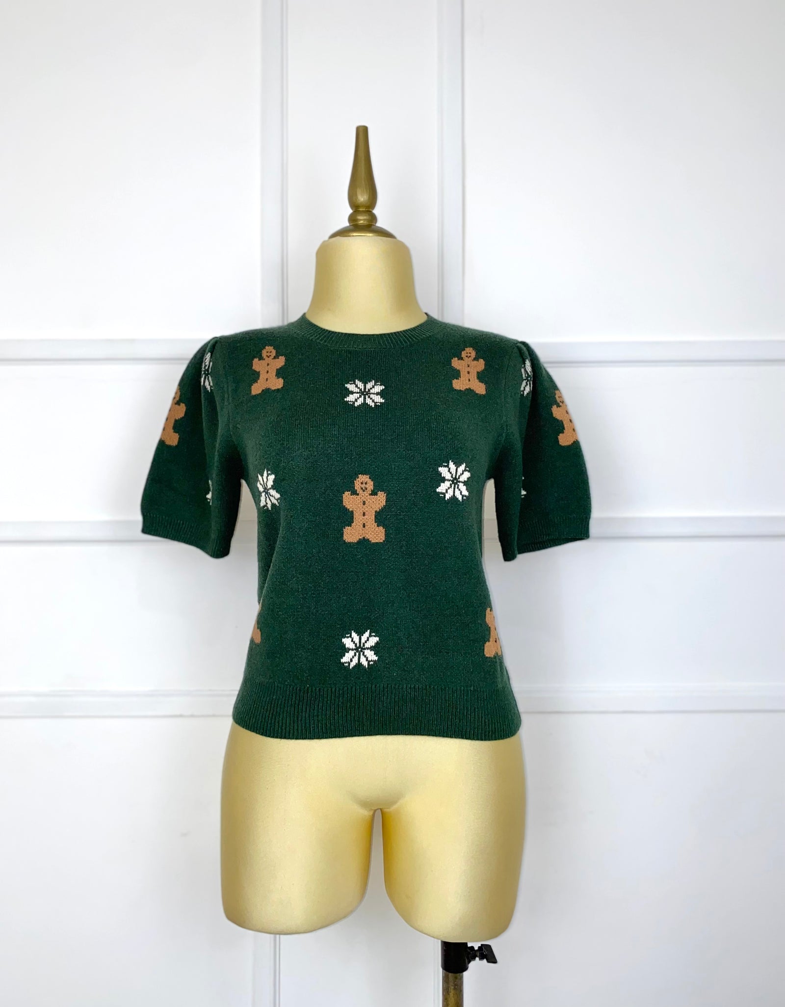 Suéter con estampado navideño (2 colores)