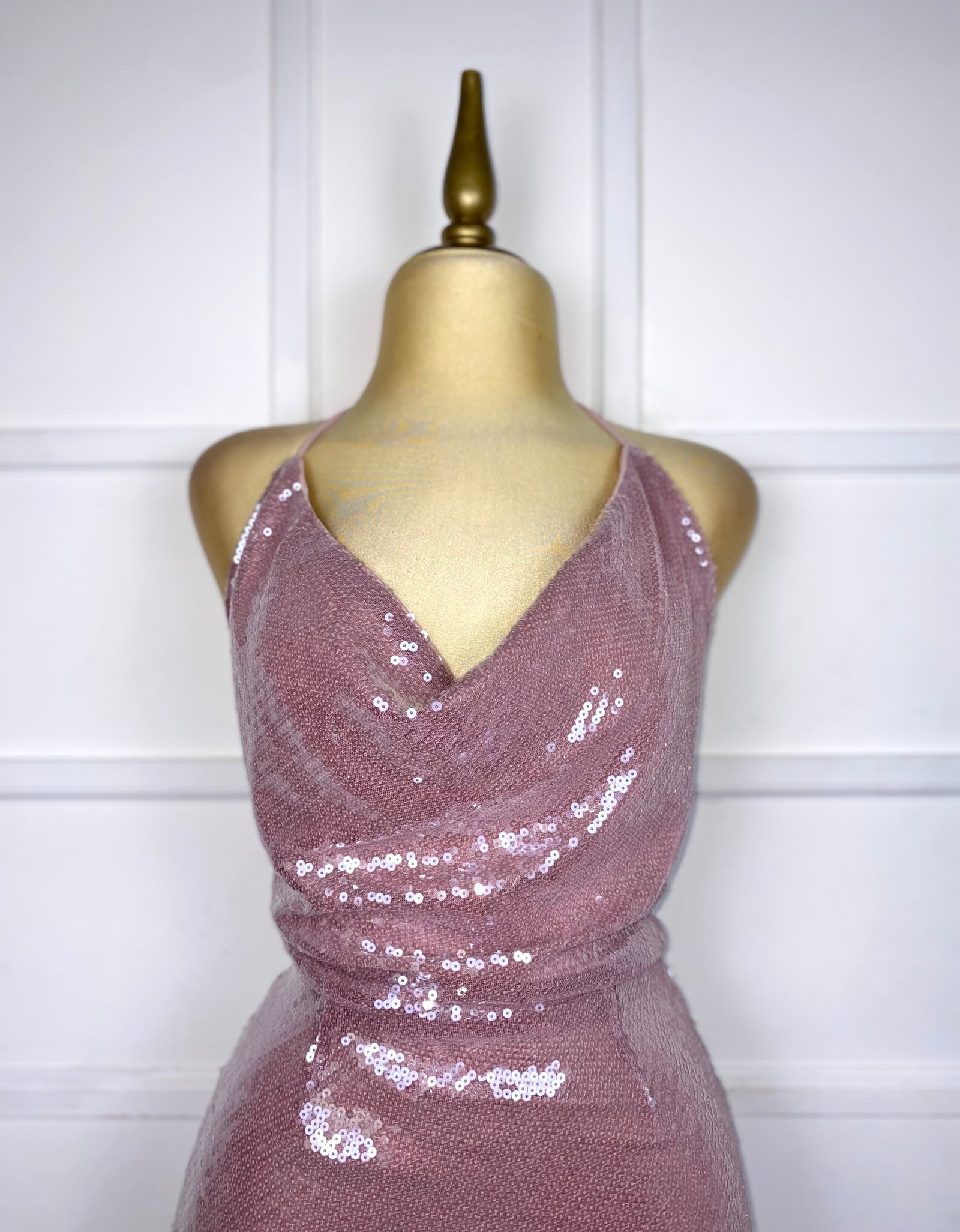 Vestido rosa con lentejuelas