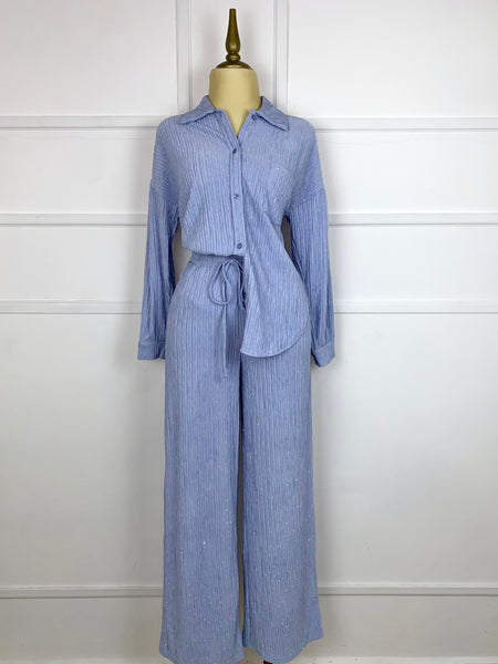 Set azul cielo pedrería camisa y pantalón