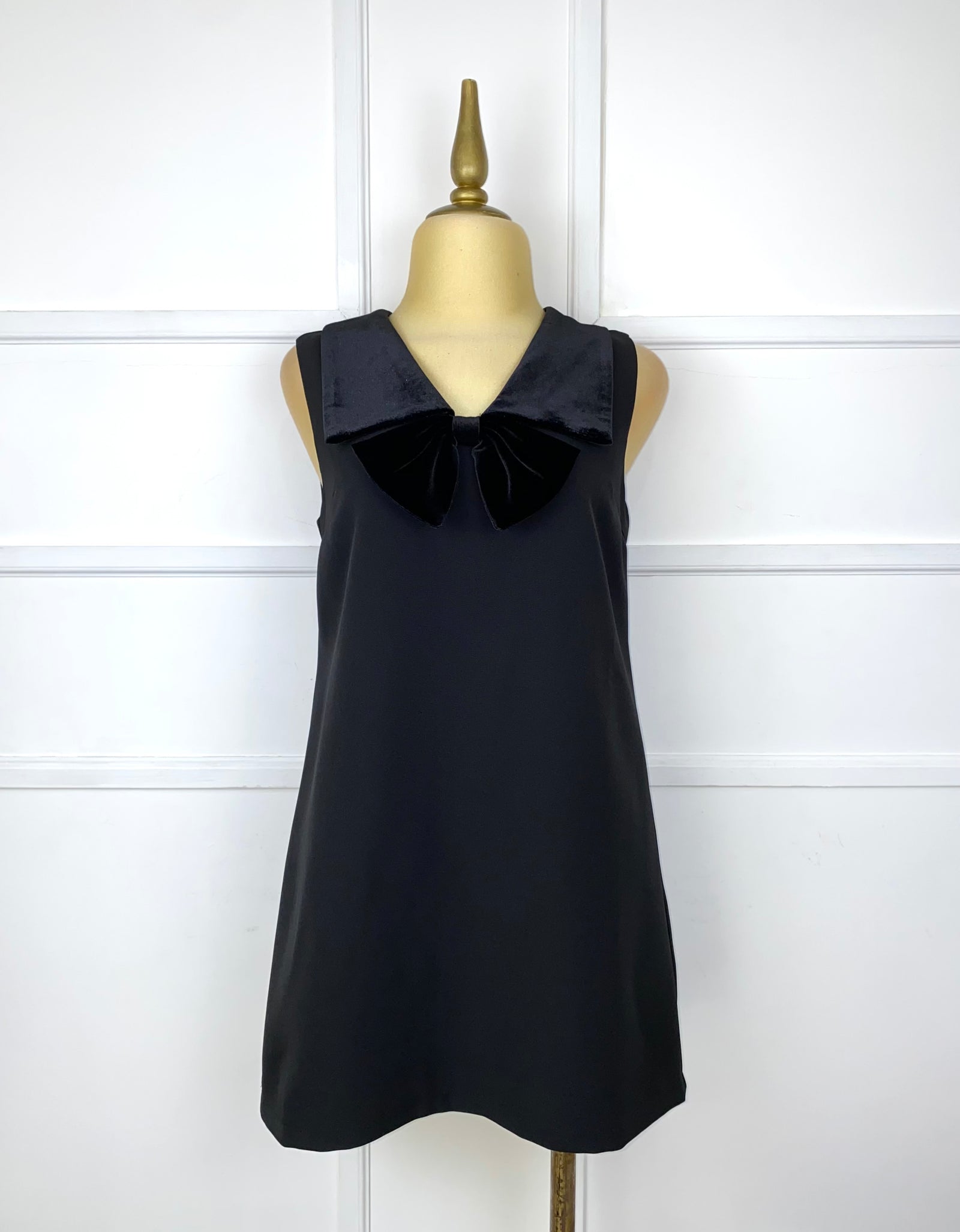Vestido negro moño gamuza