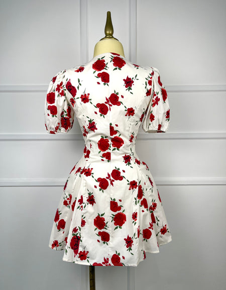 Vestido beige flores rojas