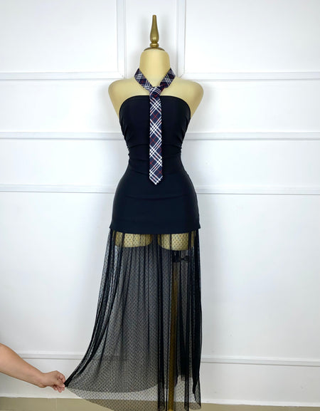 Vestido corto negro strapless