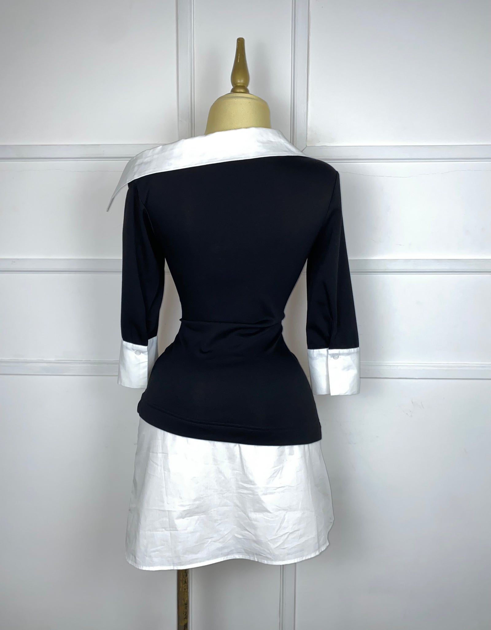Vestido asimétrico blanco con negro