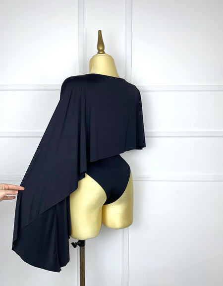 Bodysuit negro asimétrico tipo lycra