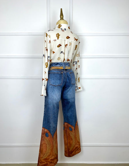 Pantalón de mezclilla estampado vaquero