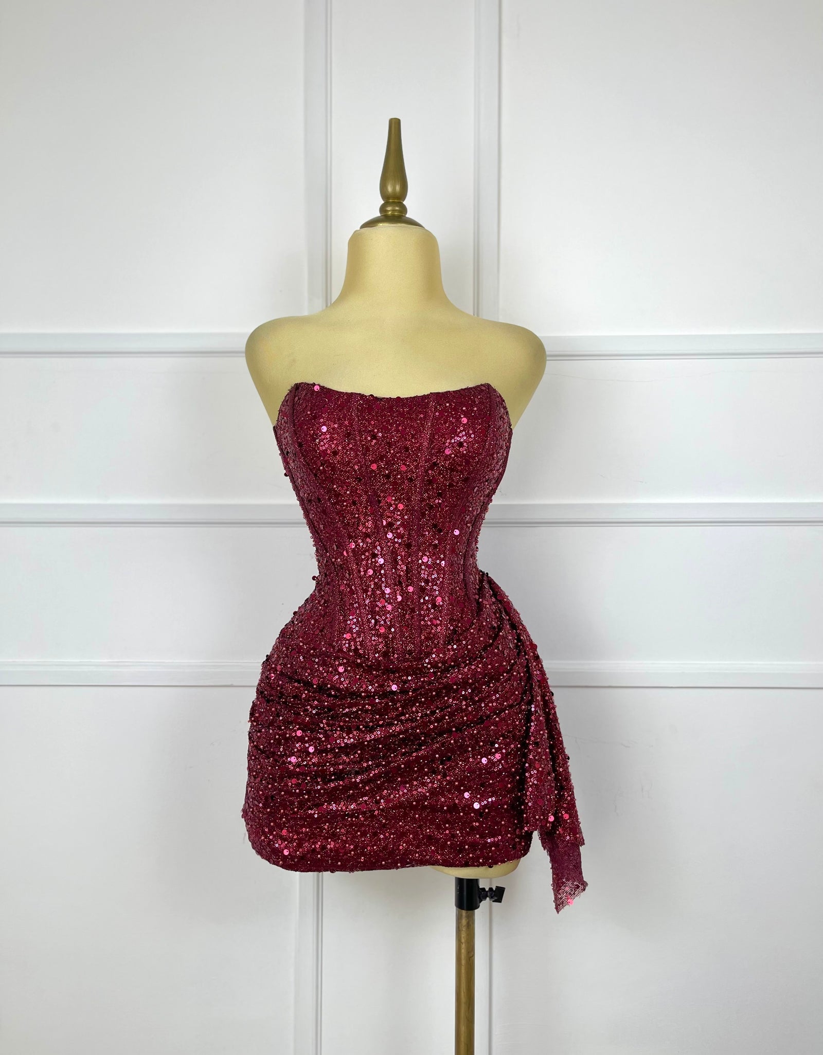 Vestido corto tinto glitter