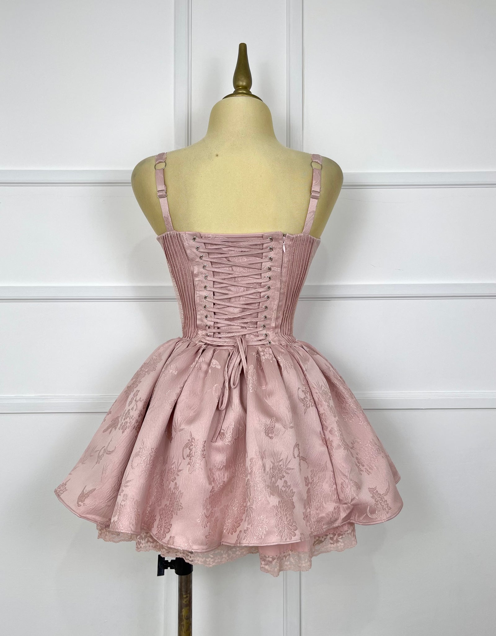 Vestido rosa con textura