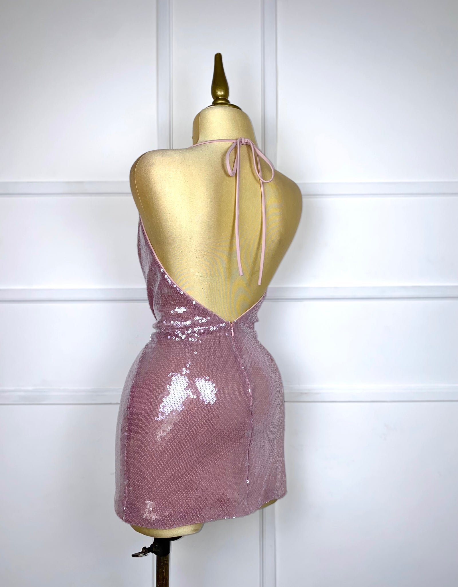 Vestido rosa con lentejuelas