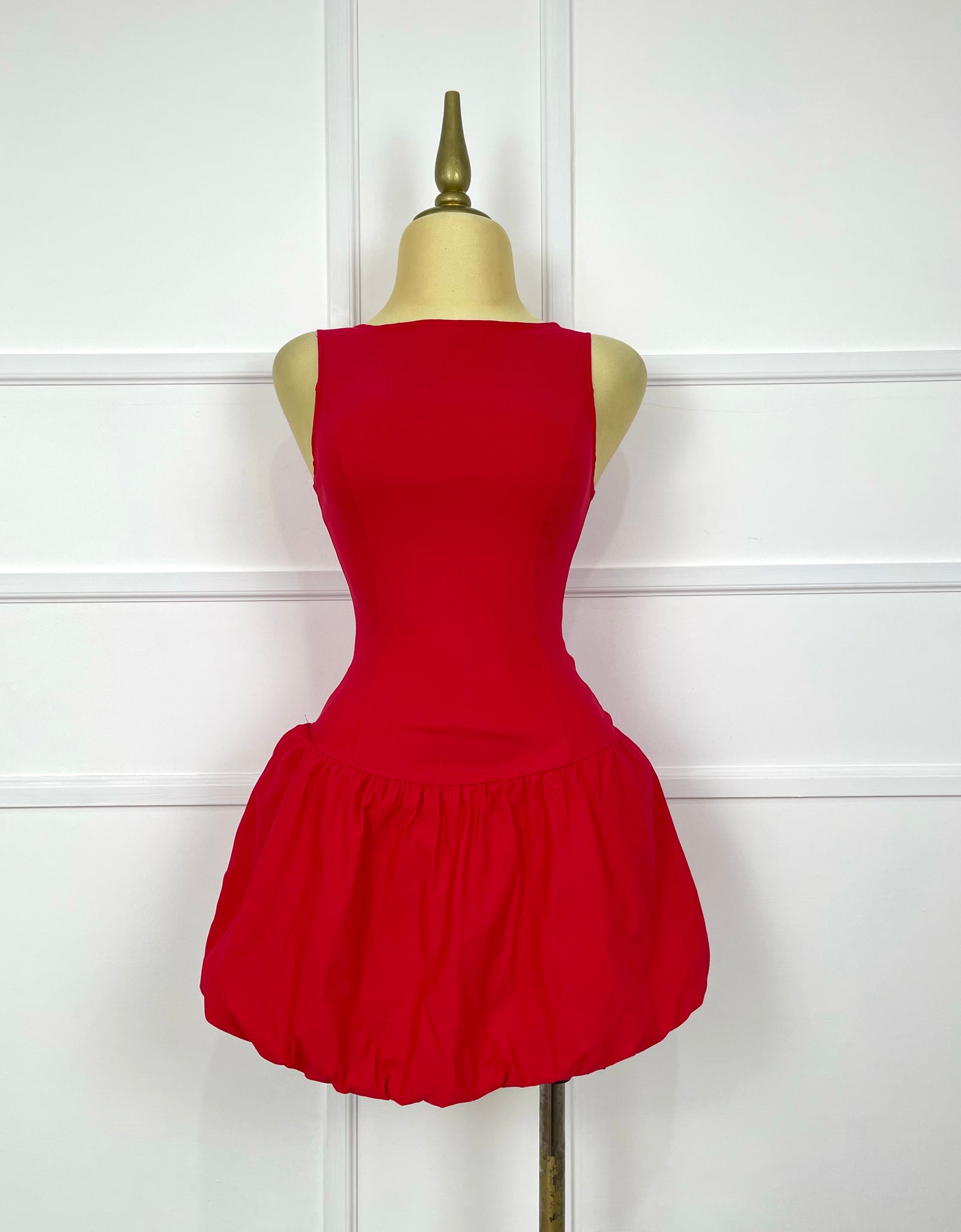 Vestido rojo strech bombacho