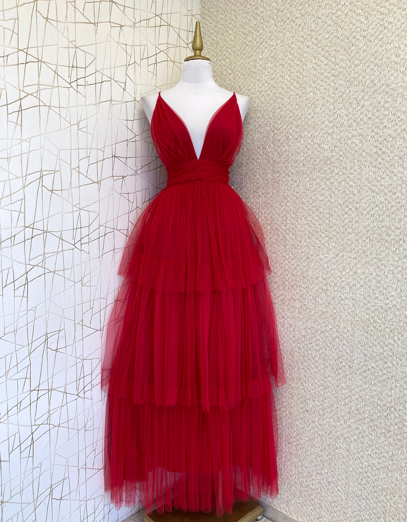 Vestido rojo largo de tul