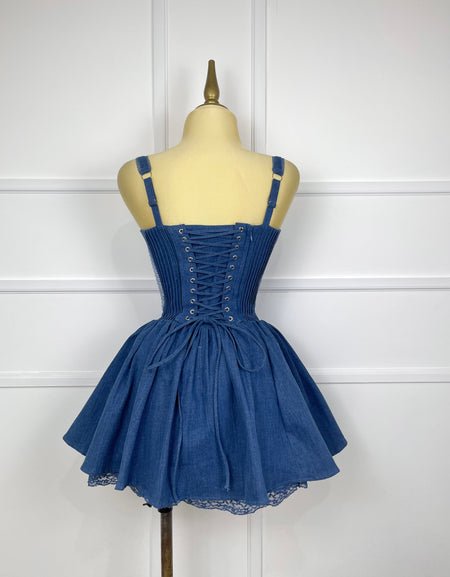 Vestido mezclilla con tul