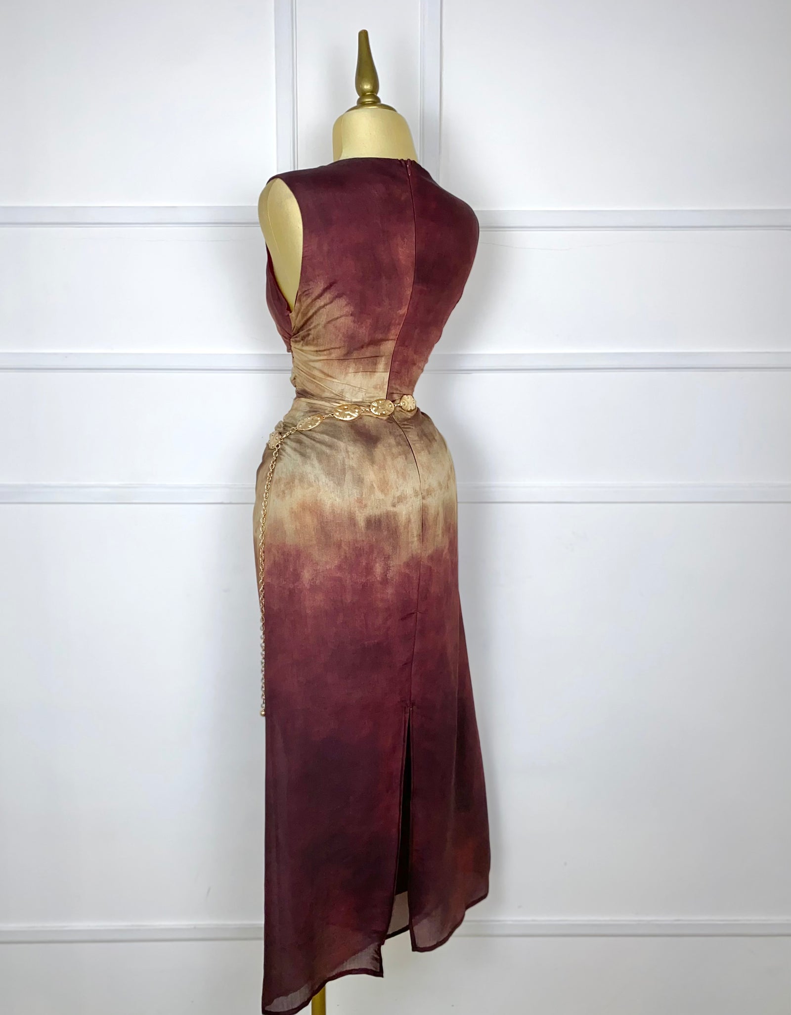 Vestido tinto multi con abertura