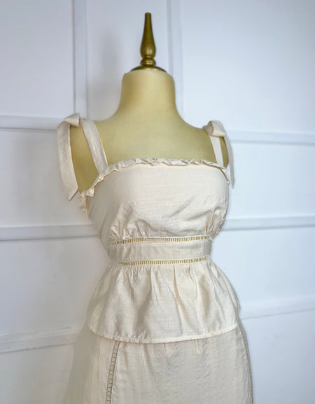 Set beige con flores