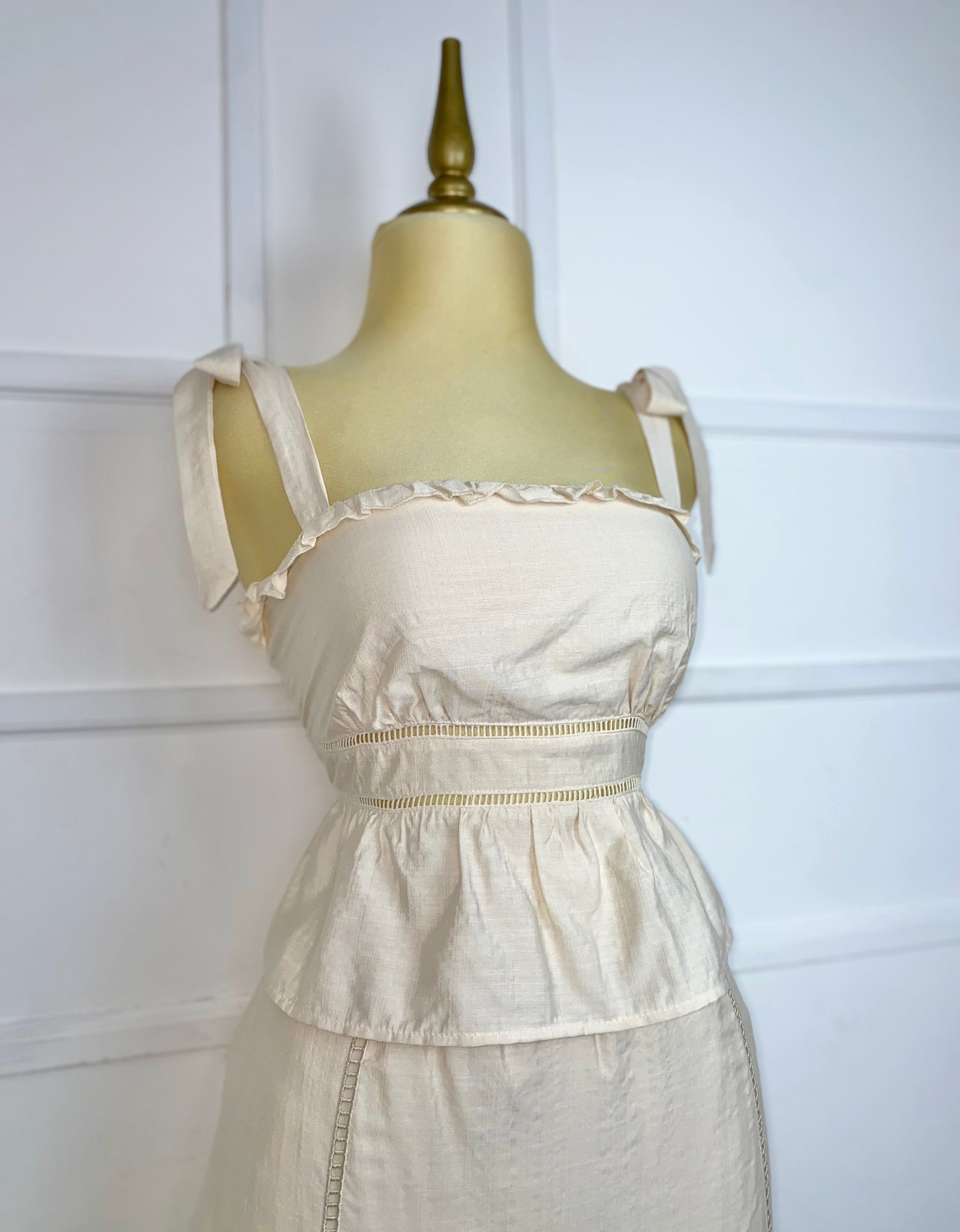 Set beige con flores