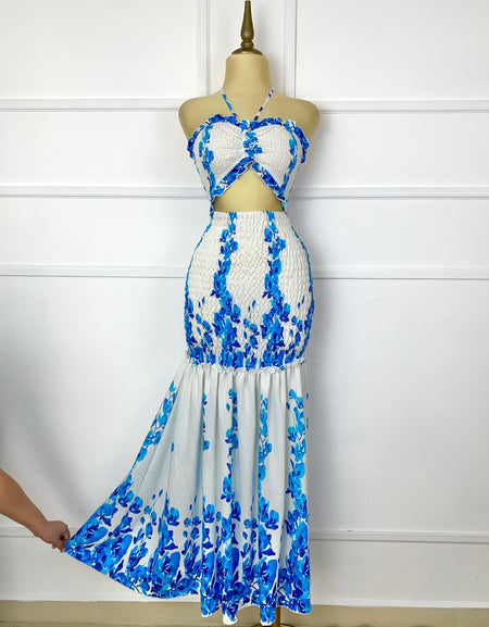 Vestido largo drapeado con estampado azul
